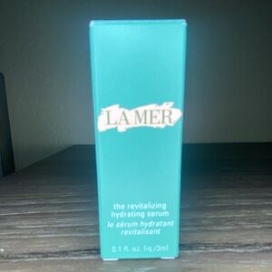 La Mer The Revitalizing Hydrating Serum